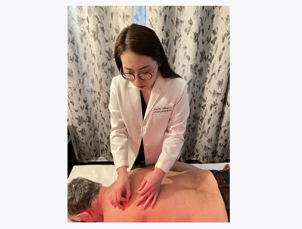 The Differences Between Acupuncture and Swedish Massage 1 acupuncture-guide