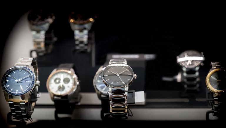 A Handy Guide To Shopping For Your First Luxury Watch A Handy Guide To Shopping For Your First Luxury Watch