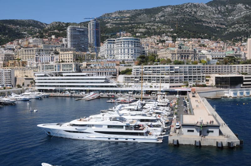 top 10 yacht clubs in the world