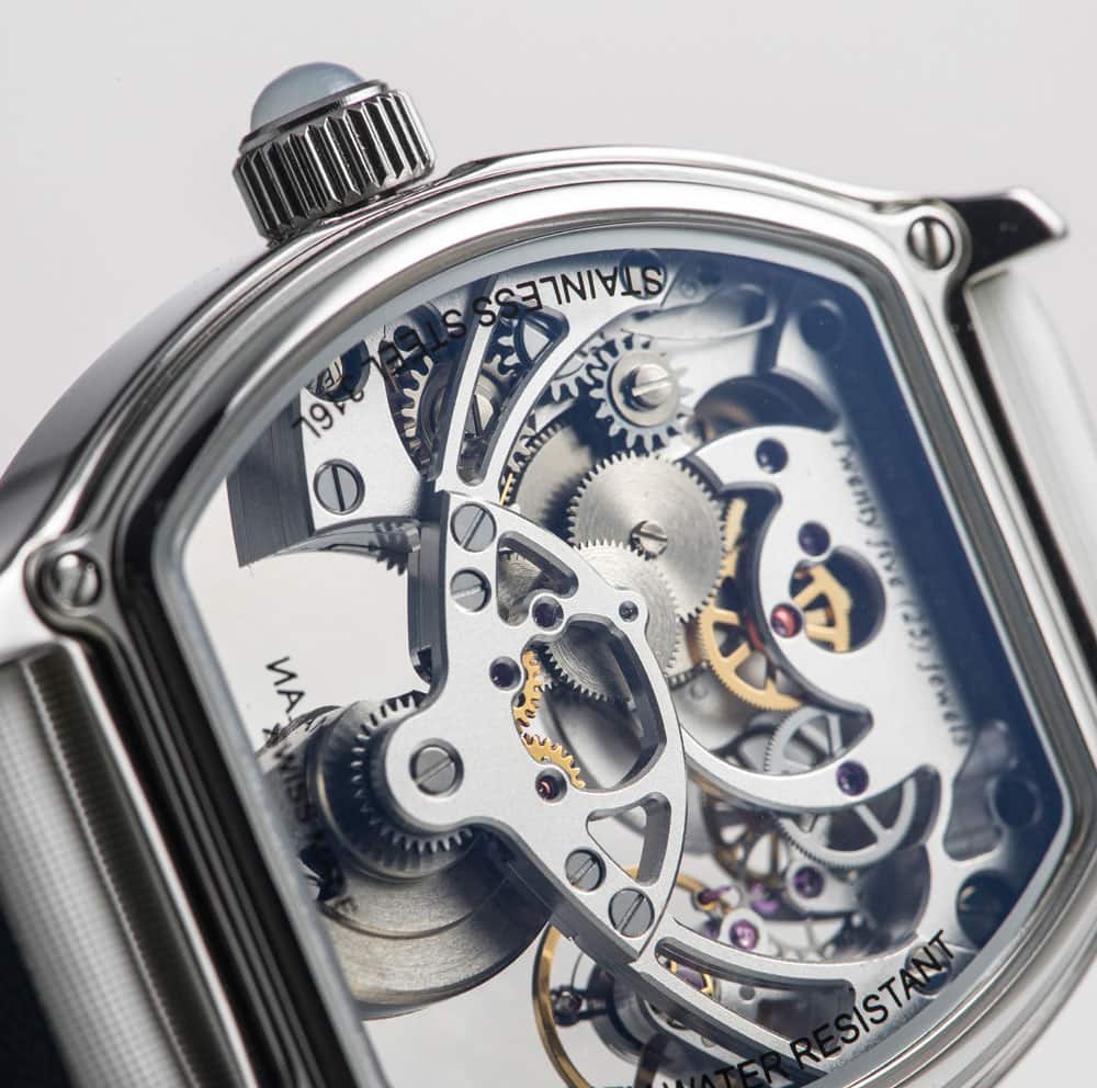 Claude-Meylan-Tortue-Lady-Clous-de-Paris-movement