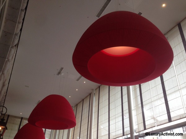 Lausanne-Palace-Cote-Jardin-lamps