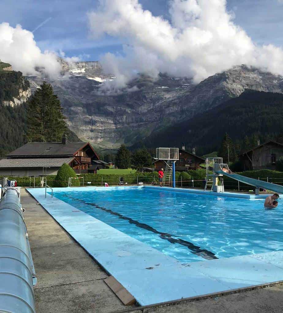 swimming-pool-les-diablerets-reviews