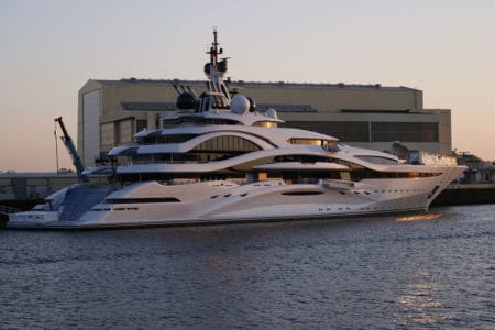 Luxury-Yachting