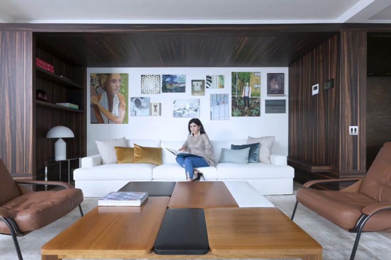 Monaco-Larvotto-Penthouse-Upper-living-with-art-67