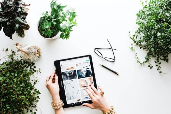 Online-jewelry-shopping