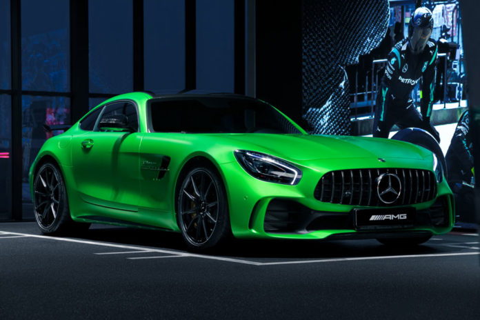 Sportscar-luxury-guide