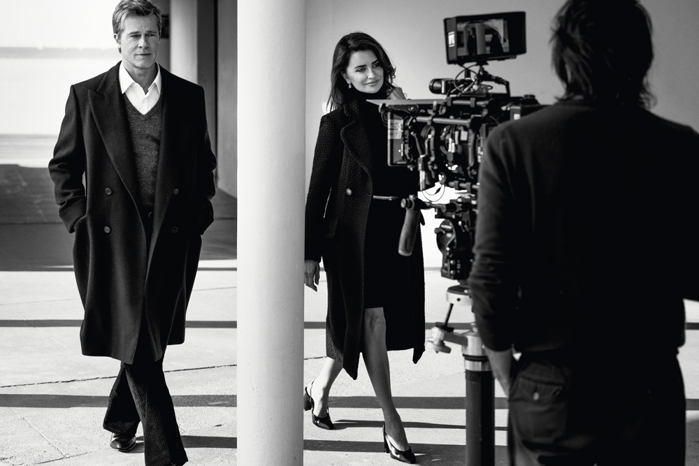CHANEL-Iconic-handbag-photo-by-INEZ-AND-VINOODH-behind-the-scenes
