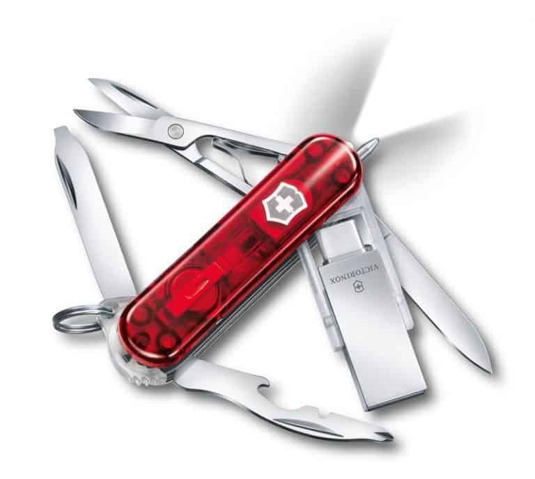 The New Victorinox Midnite Manager@Work: High-Tech for Professionals The New Victorinox Midnite Manager@Work: High-Tech for Professionals
