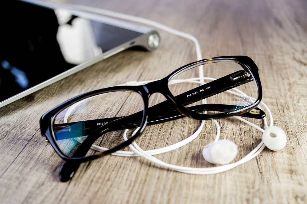 blue-light-glasses-guide