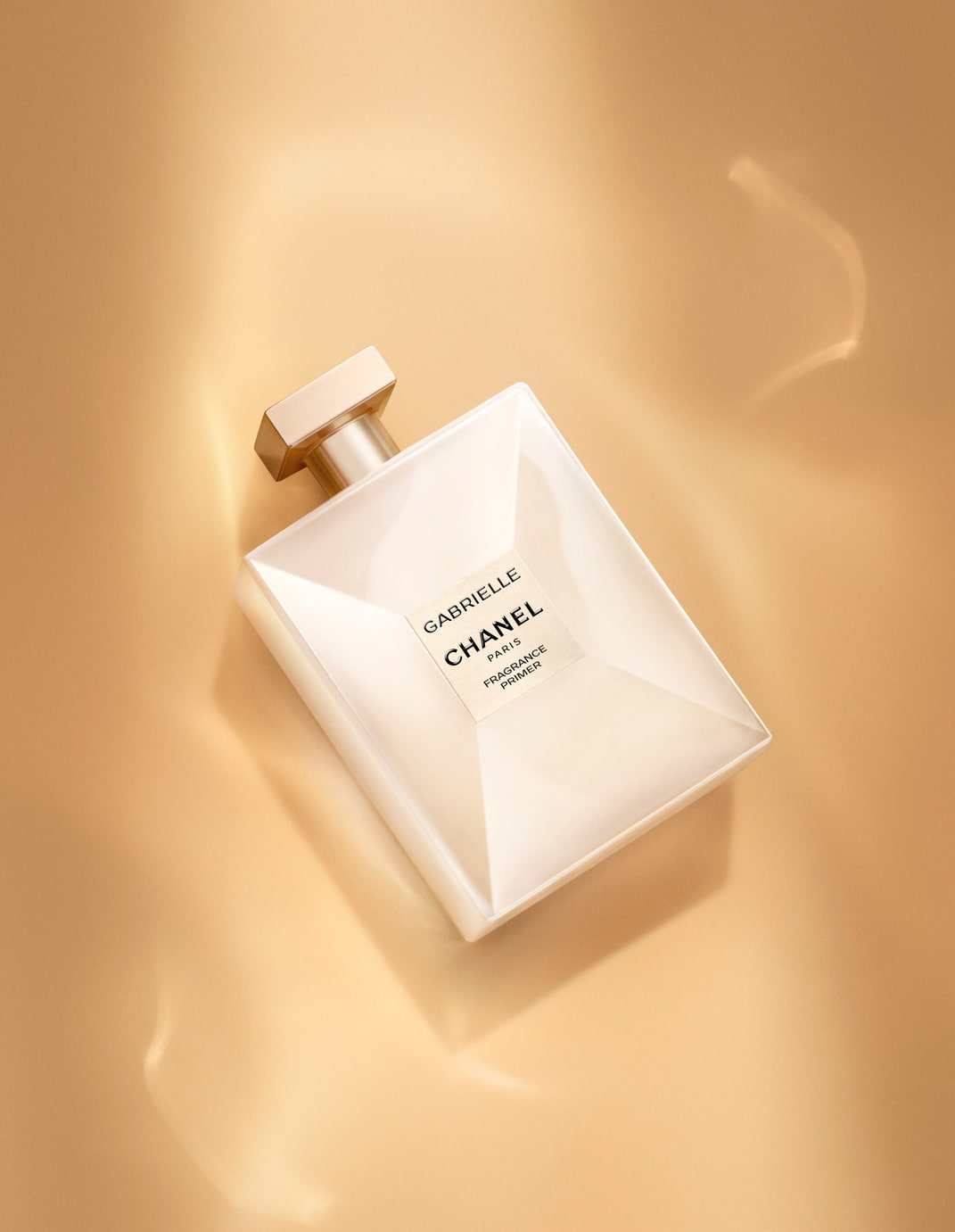 Top 5 Fragrances to Wear This Summer and Feel Absolutely Irresistible 4 Gabriella Chanel Primer