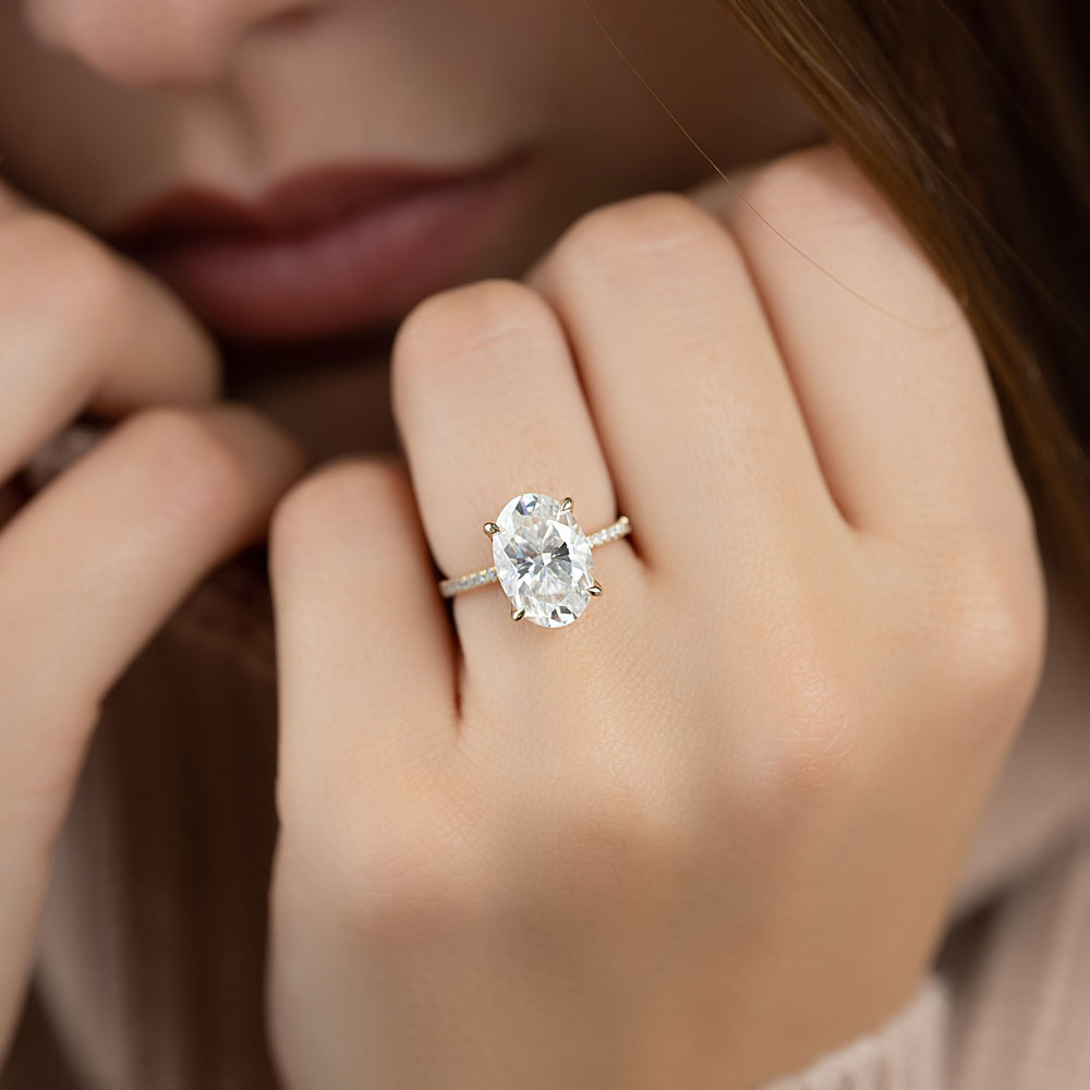diamonds-rings-oval
