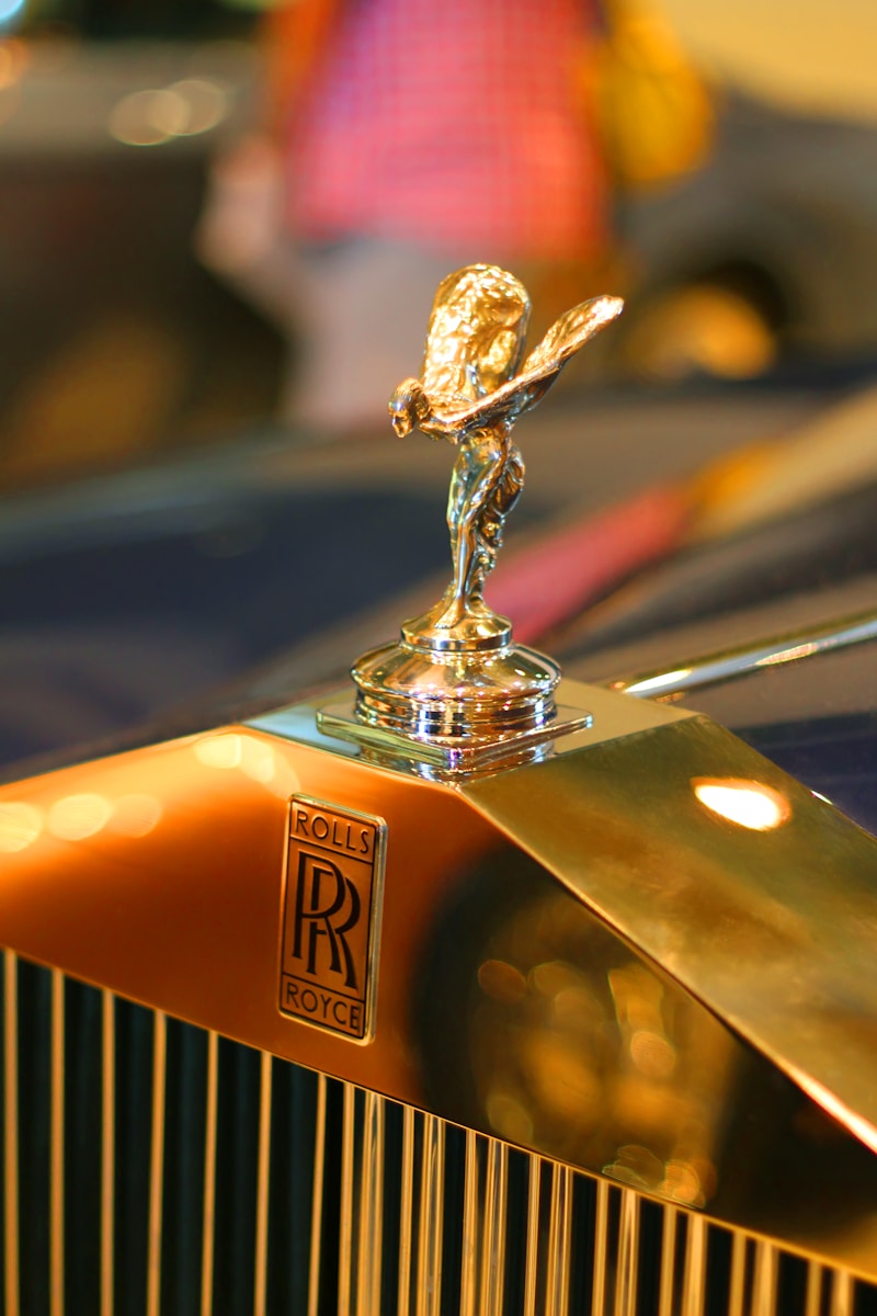 From Product to Persona. How Brand Strategies Became Deeply Human. 1 Brand strategies Rolls royce
