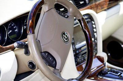 Choose Private Transportation Services to Travel Luxuriously