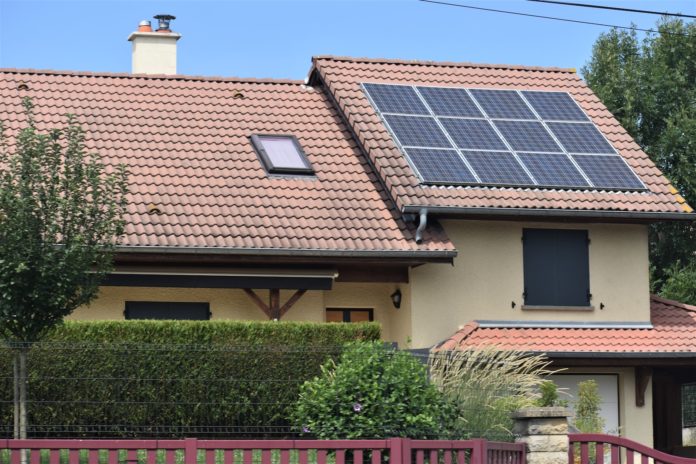 Solar-system-home