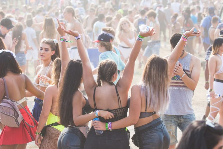 5 Ireland & England Festivals You Should Visit