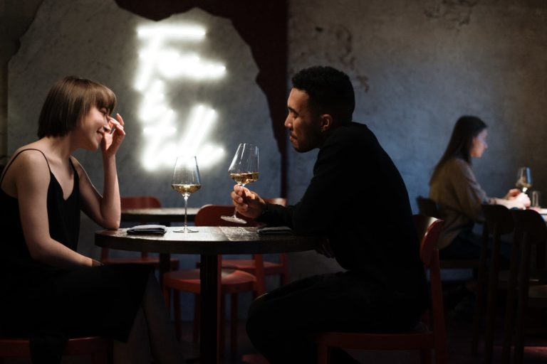 How to Make a Your Next Date Night a Luxurious Event
