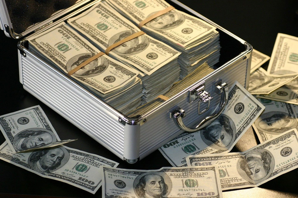 top-rich-people