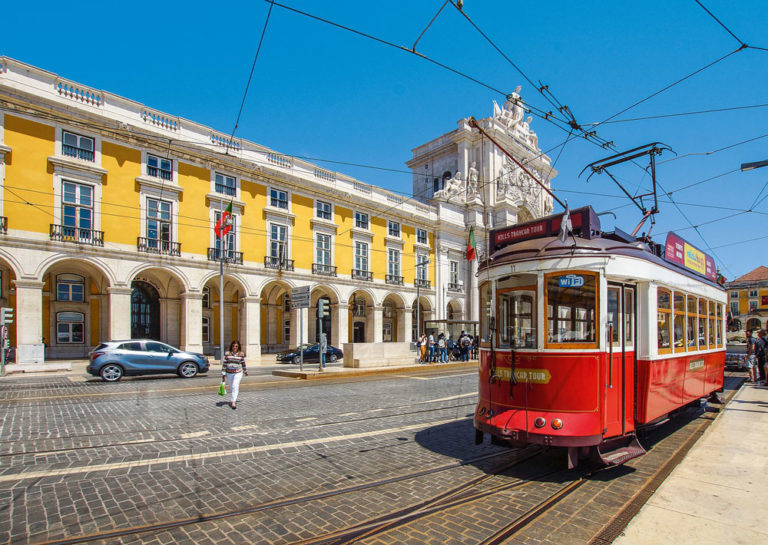 visit-portugal-guide-tips