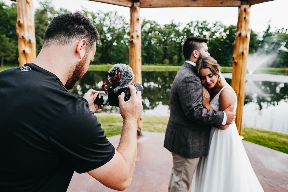 wedding-photographer-guide-tips