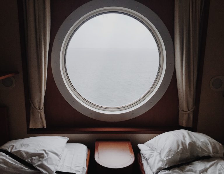 The Benefits of Acrylic Plastic Sheets for Boat Windows